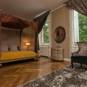  Couette-café Chateau De Sugny